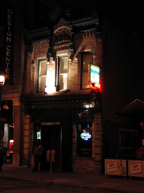 Fitzgibbons Pub , Milwaukee