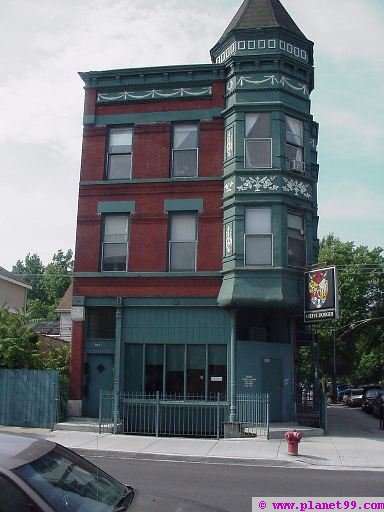 Artful Dodger Pub , Chicago