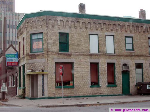 Milwaukee , Jacques' French Cafe