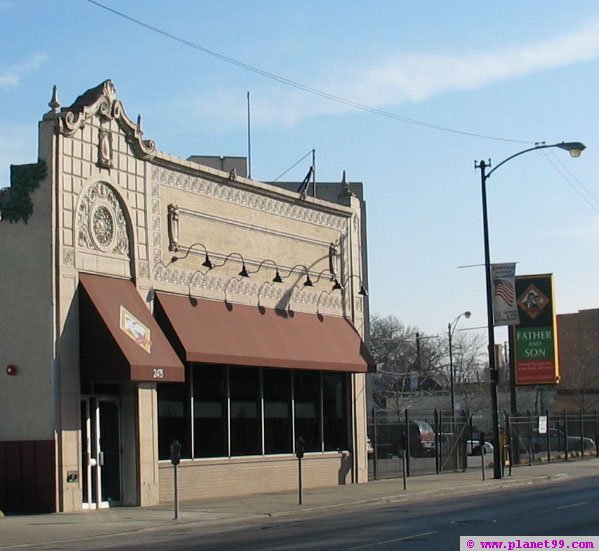 Father and Son Pizza , Chicago