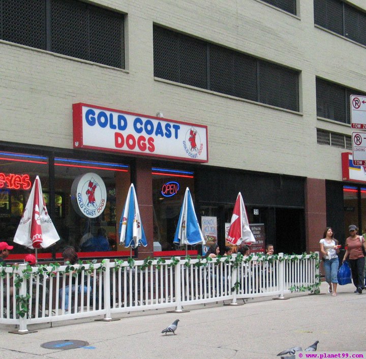 Gold Coast Dogs , Chicago