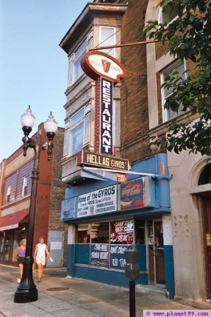 Hella's Gyros , Chicago