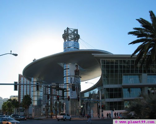 Fashion Show Mall , Las Vegas