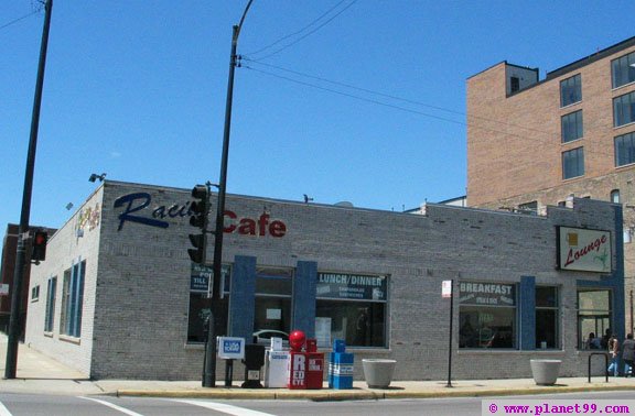 Chicago , Racine Cafe and Lounge 