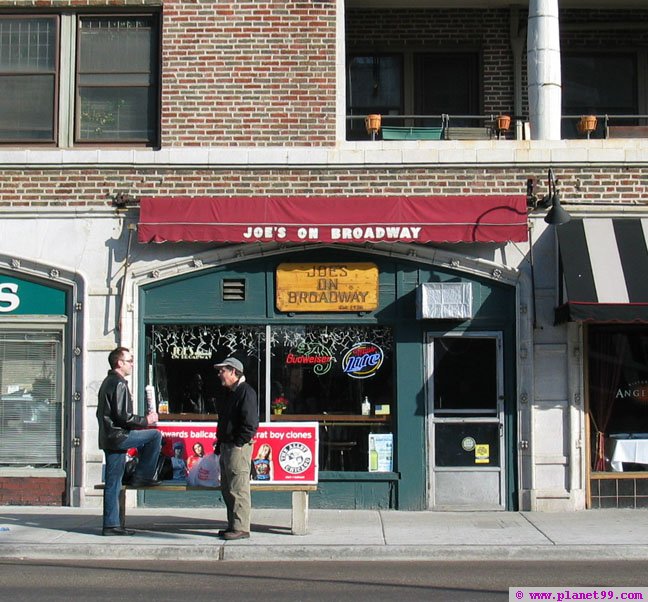 Joe's on Broadway , Chicago