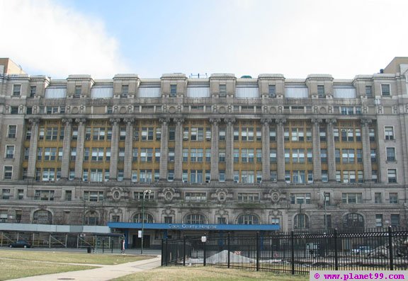Cook County Hospital , Chicago