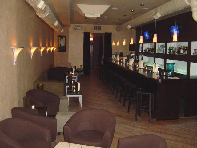 M Lounge , Chicago