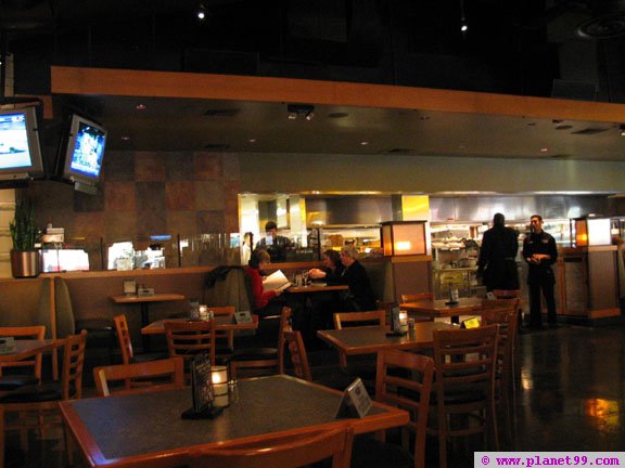 Yard House , Glenview