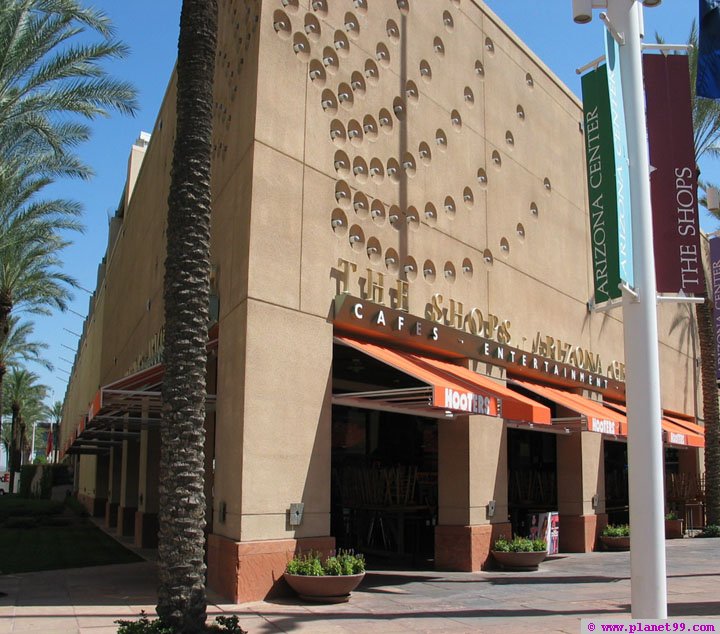 Hooters @ Arizona Center , Phoenix