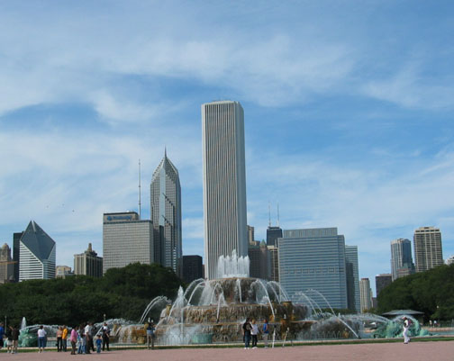 Buckingham Fountain , Chicago