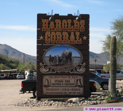 Harold's Cave Creek Corral , Cave Creek