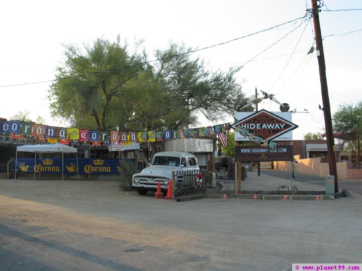 Hideaway Bar and Grill , Cave Creek