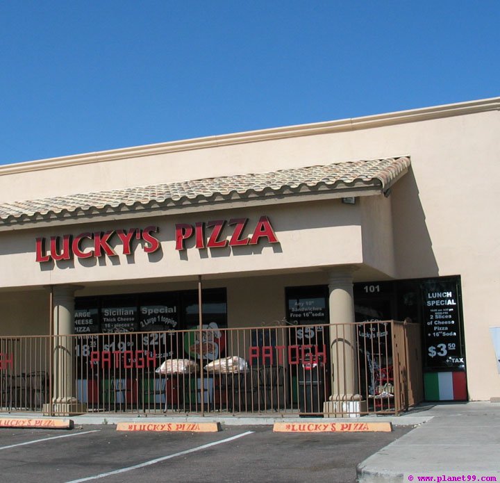 Lucky's Pizza , Phoenix