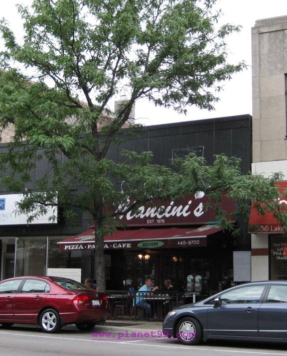 Mancini's , Oak Park