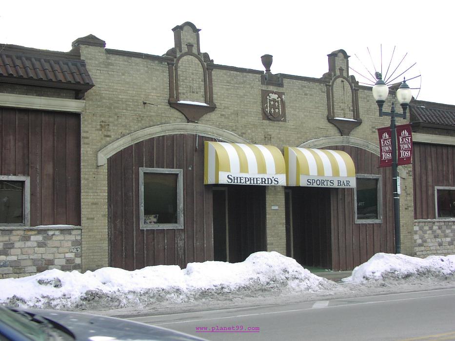 Shepherds Sports Bar , Wauwatosa