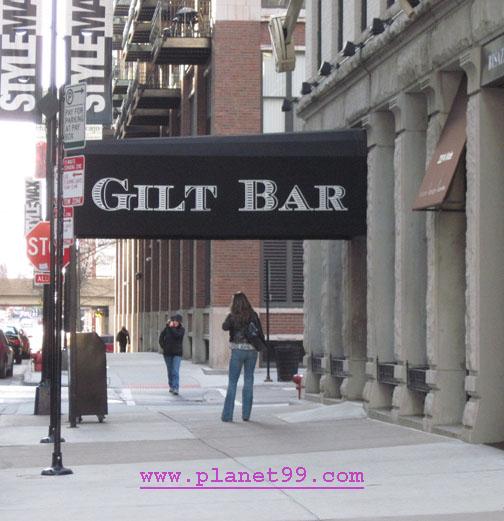 Gilt Bar , Chicago