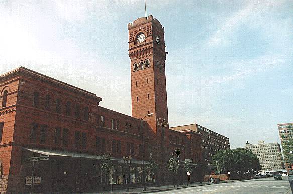 Dearborn Station , Chicago