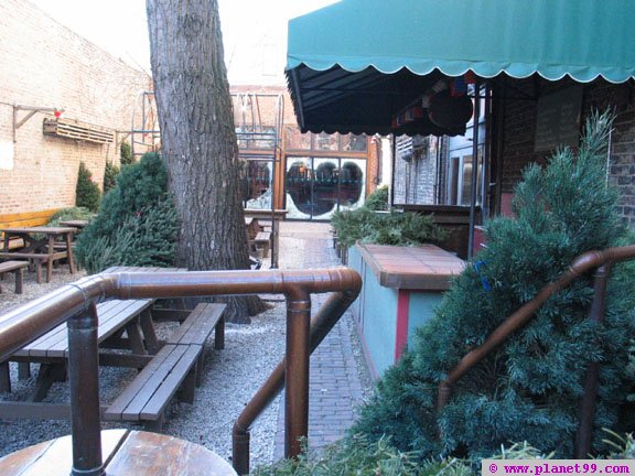 Sheffield's Beer and Wine Garden , Chicago