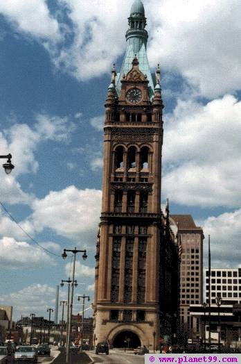 Milwaukee City Hall , Milwaukee