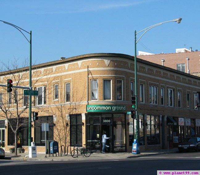 Chicago , Uncommon Ground Cafe