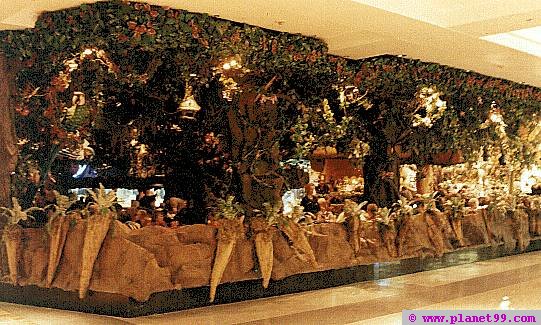Rain Forest Cafe , Minneapolis