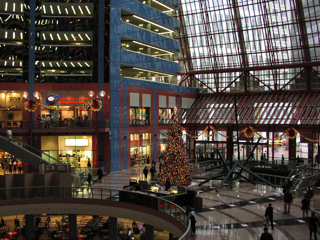 Thompson Center , Chicago